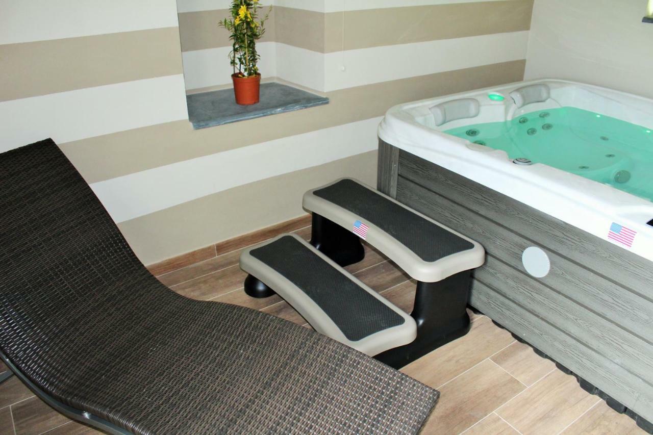 Residenza Del Capitano Luxury Apartments Леванто Экстерьер фото